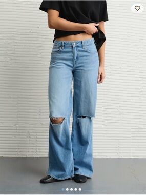 American Eagle Dreamy Drape Baggy Wide Leg Jeans - Light Blue - Size 0